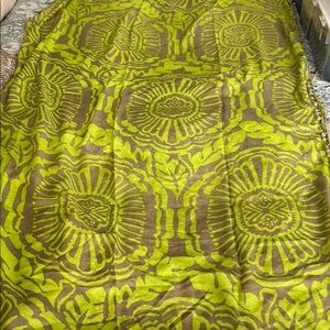 Green and Brown Patterned Scarf